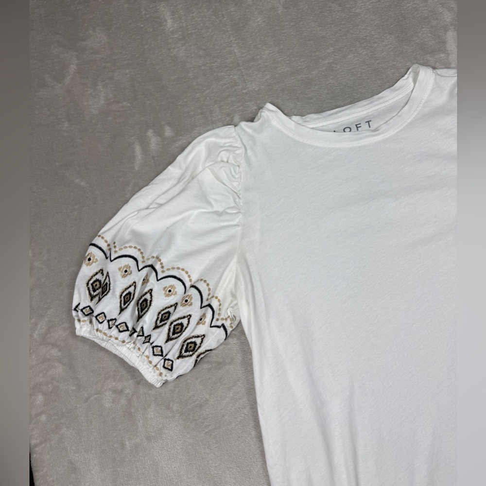 LOFT Embroidered Balloon Sleeve Top White 100% Cotton Lightweight Blouse Size MP - Picture 4 of 15